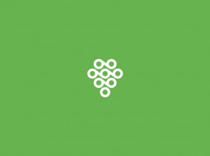 Image with link to portfoliotheme.org